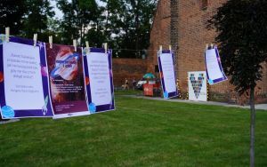 KOSMICZNY PIKNIK Z LEMEM (1)