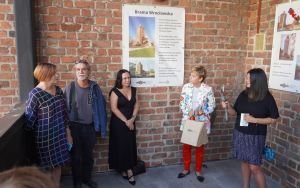 Wernisaż wystawy INNI - Galeria Brama Wrocławska (5)