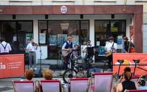 Wakacyjne Granie w Rynku - Orkiestra na Dużym Rowerze (2)