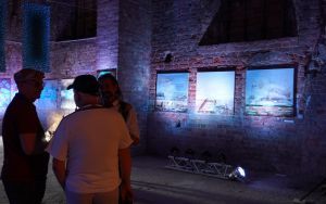 Wernisaż wystawy ZANURZENI / projekt MADOA (2)