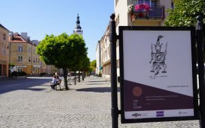 XXIV Dni Europy - ,,Lem Cię zdziwi” - wystawa plenerowa z okazji stulecia urodzin Stanisława Lema (6)