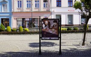 XXIV Dni Europy - ,,Lem Cię zdziwi” - wystawa plenerowa z okazji stulecia urodzin Stanisława Lema (7)