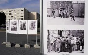 Wystawa plenerowa fotografii Bogdana Kuczmańskiego  ,,Smaki dzieciństwa” - ,,Mleko” i ,,Wrotkarze". (4)