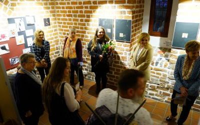 "LAURKI" - wernisaż wystawy prac Małgorzaty Grączewskiej w Galerii Brama Wrocławska (7)
