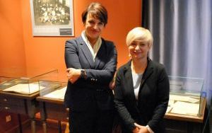 Wystawa poświęcona I LO w Oleśnicy (2)