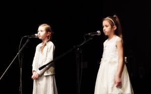 Wyniki V Przeglądu Wokalnego SONORO (1) - duet Zuzanna Głodek i Adrianna Piziorska