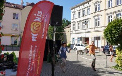 Teatralne Lato z MOKiS-em -spektakl ,,Jaś i Małgosia" (2)