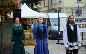 Spektakl "Echa pamięci" Teatru MIGRO (8)