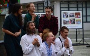 Spektakl "Echa pamięci" Teatru MIGRO (7)