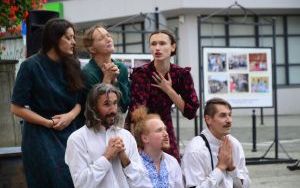 Spektakl "Echa pamięci" Teatru MIGRO (8)