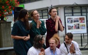 Spektakl "Echa pamięci" Teatru MIGRO (2)