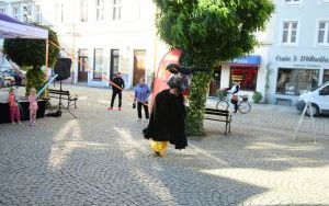 Spektakl "Podróże dookoła świata" Teatru Łata (5)