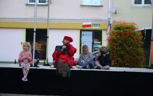 Spektakl "Podróże dookoła świata" Teatru Łata (2)
