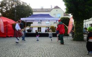 Spektakl "Podróże dookoła świata" Teatru Łata (4)