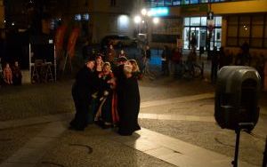 Spektakl "Zapomniana historia" Teatru Ewolucji Cienia (8)