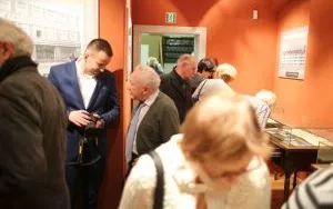 Wystawa "70 lat oleśnickich instytucji kultury" (4)
