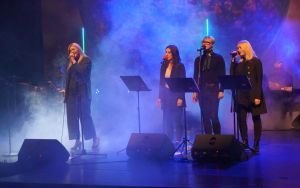Koncert z cyklu "Oleśniczanie dla oleśniczan" z okazji 768. Urodzin Oleśnicy - Oliwia Jaroszewicz i przyjaciele (6)