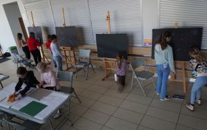 Otwarta Pracownia Plastyczna z Markiem Wałęgą, 16.02.2023 (1)