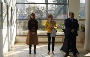 "dw&oacute;jkART czyli o sztuce u Twardowskiego" - wystawa prac uczni&oacute;w II LO w Oleśnicy (5)