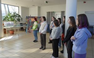 "dwójkART czyli o sztuce u Twardowskiego" - wystawa prac uczniów II LO w Oleśnicy (6)