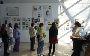 "dw&oacute;jkART czyli o sztuce u Twardowskiego" - wystawa prac uczni&oacute;w II LO w Oleśnicy (6)