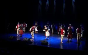 Występ Zespołu Pieśni i Tańca JUBILAT ze Świdnickiego Ośrodka Kultury (4)
