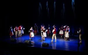 Występ Zespołu Pieśni i Tańca JUBILAT ze Świdnickiego Ośrodka Kultury (5)