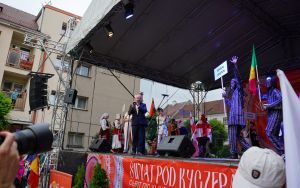 Świat pod Kyczerą - XXVI MIĘDZYNARODOWY FESTIWAL FOLKLORYSTYCZNY (1)