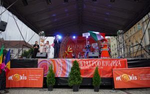 Świat pod Kyczerą - XXVI MIĘDZYNARODOWY FESTIWAL FOLKLORYSTYCZNY (2)