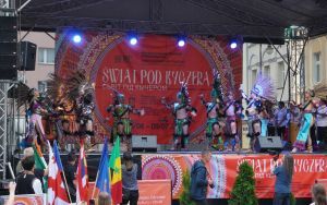 Świat pod Kyczerą - XXVI MIĘDZYNARODOWY FESTIWAL FOLKLORYSTYCZNY (2)