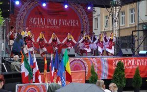 Świat pod Kyczerą - XXVI MIĘDZYNARODOWY FESTIWAL FOLKLORYSTYCZNY (1)