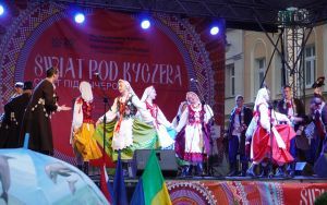 Świat pod Kyczerą - XXVI MIĘDZYNARODOWY FESTIWAL FOLKLORYSTYCZNY (5)