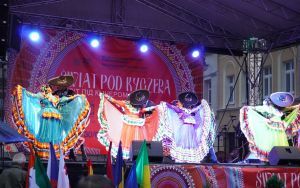 Świat pod Kyczerą - XXVI MIĘDZYNARODOWY FESTIWAL FOLKLORYSTYCZNY (6)
