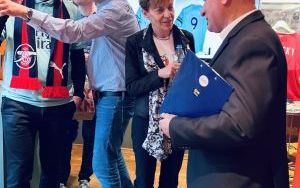 Wernisaż wystawy "Koszulki piłkarskie" z kolekcji Łukasza Bieniasza (4)