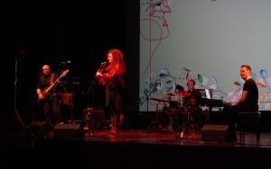 Koncert Osiecka Jazzowo w wykonaniu Natalii Lubrano z zespołem (2)