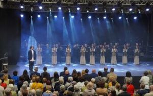 GRUZIŃSKI PAŃSTWOWY BALET APHKHAZETI Z CHÓREM I ORKIESTRĄ NA ŻYWO (2)