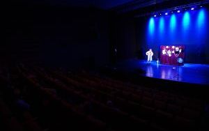 Teatrzyk dla dzieci ,,Maszyna czasu" (1)