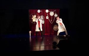 Teatrzyk dla dzieci ,,Maszyna czasu" (4)