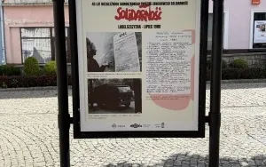 Wystawa plenerowa "45 lat Porozumień Sierpniowych" (2)