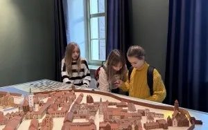 Lekcja muzealna - "Książęca misja w mieście wież r&oacute;ż" (3)