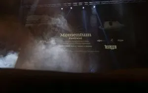 Monumentum (6)
