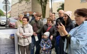 Wernisaż wystawy &bdquo;Historia Dentystyki w pigułce&rdquo; (4)