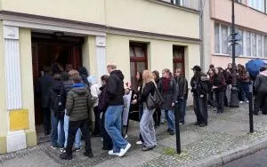 Wernisaż wystawy &bdquo;Historia Dentystyki w pigułce&rdquo; (7)