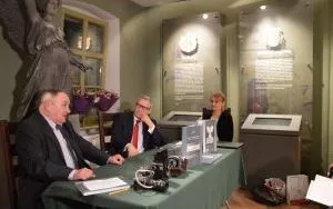 Promocja książki "Świadek mrocznych czas&oacute;w" (4)